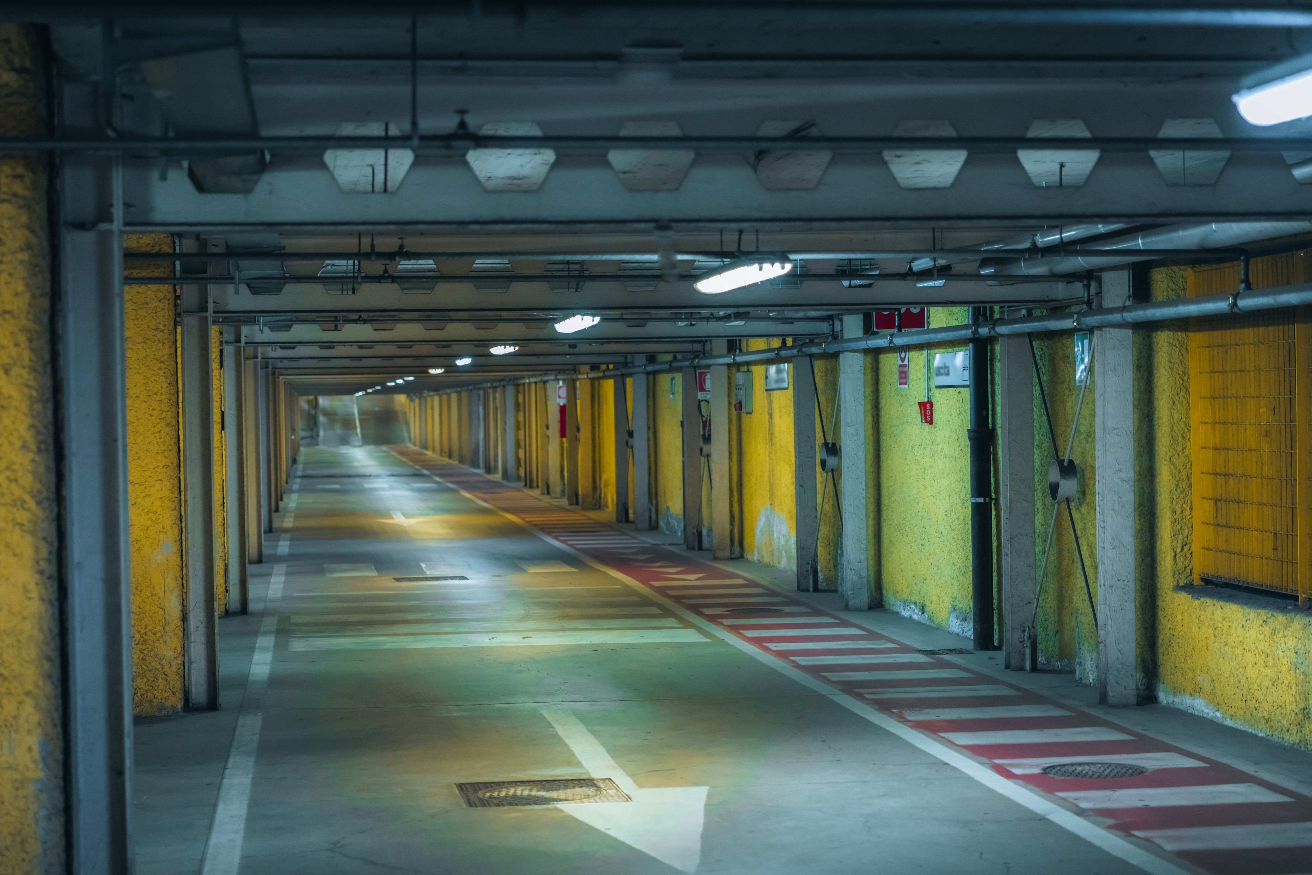 Conseil Oreno pour la modernisation électrique du hall